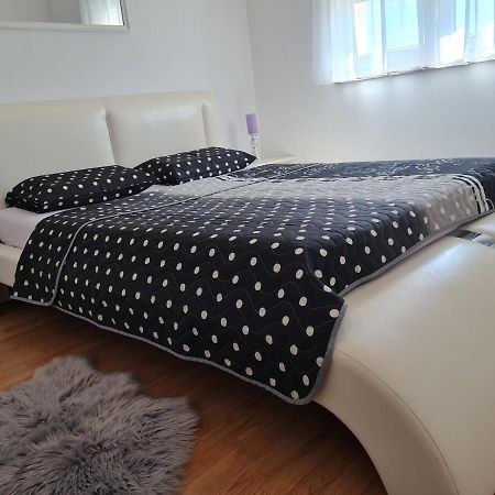 Apartment Tomas Near The Beach Pula Luaran gambar