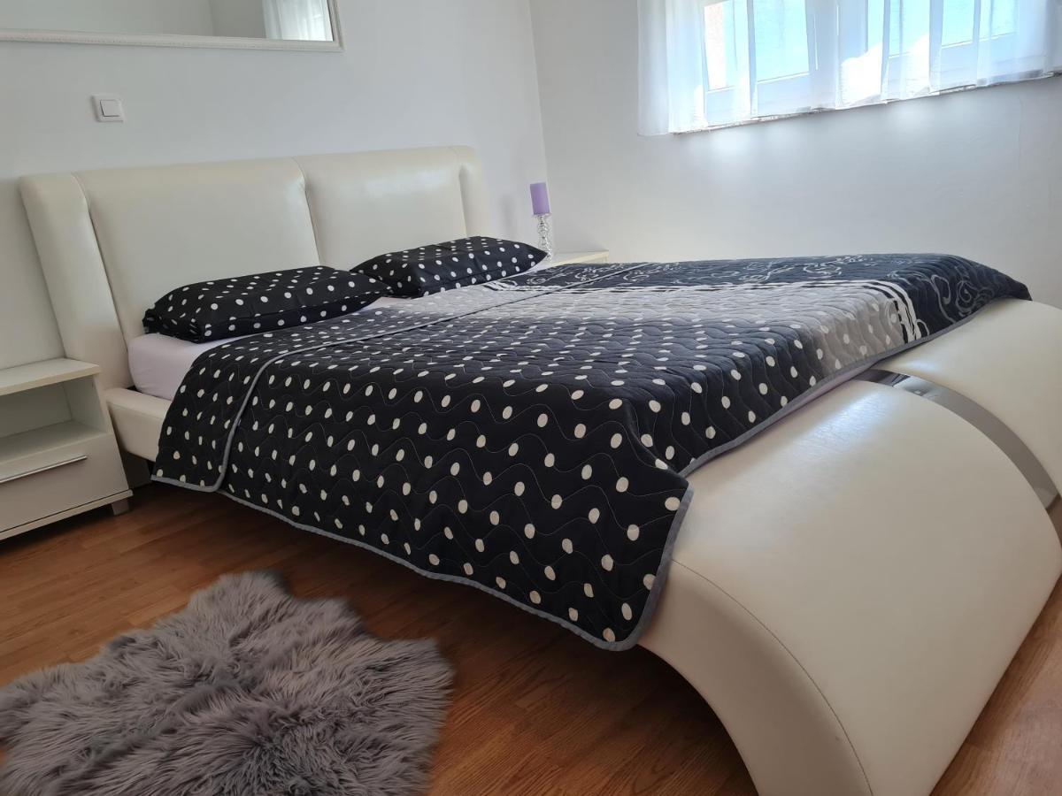 Apartment Tomas Near The Beach Pula Luaran gambar